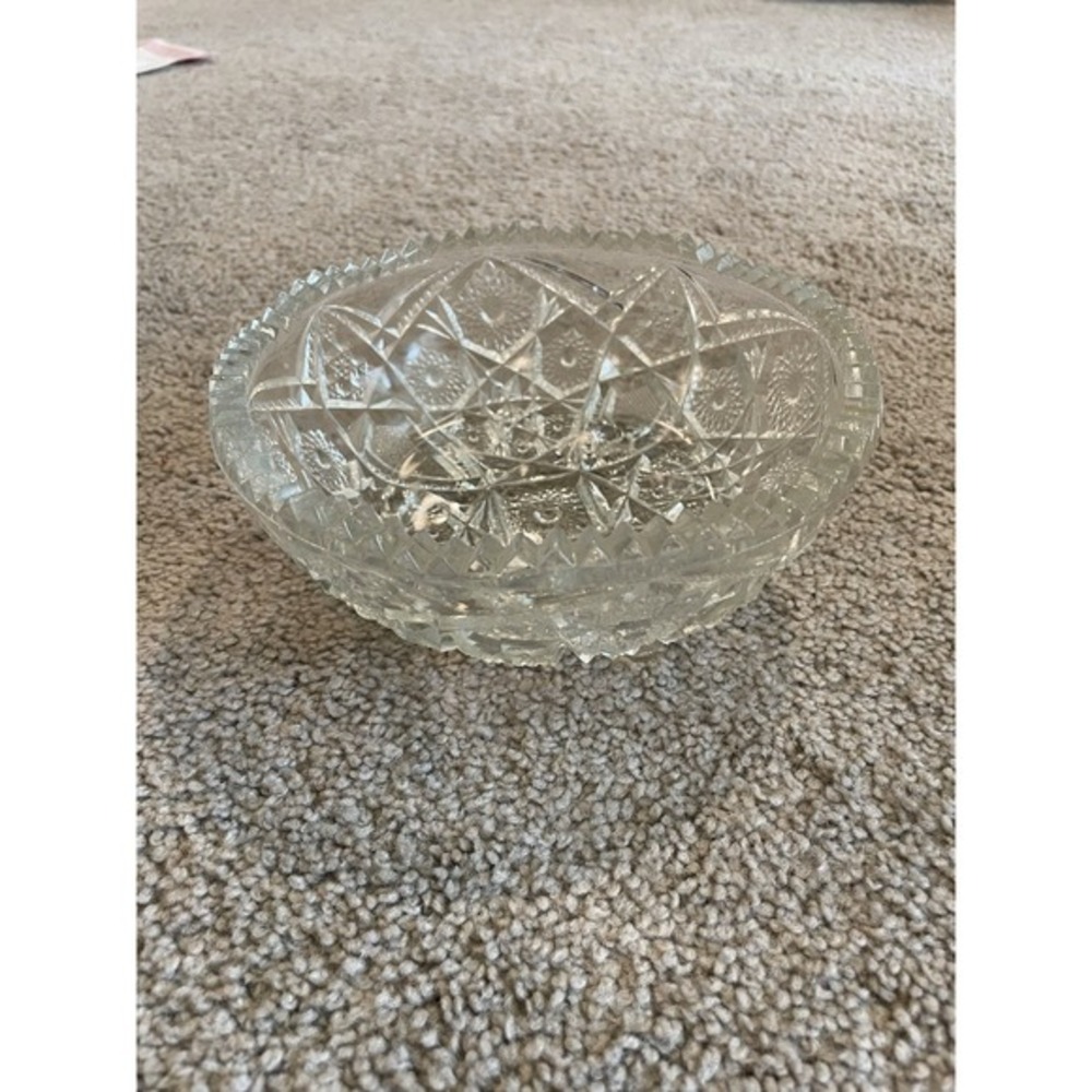 VINTAGE Cut Glass Bowl NICE 3 toe foot sawtooth